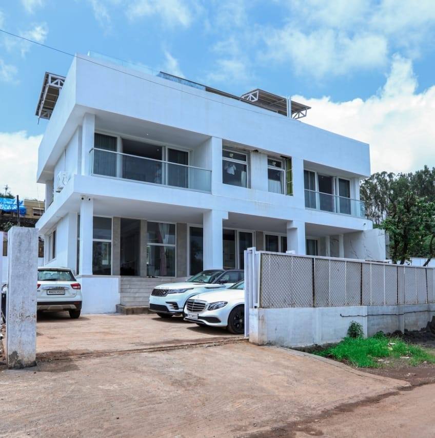 If you are searching for a family villa near mahabaleshwer, your search ends with Ekayan Villa