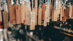 Cheap Custom Hangtags, T Shirt Printing | Shipping Boxes