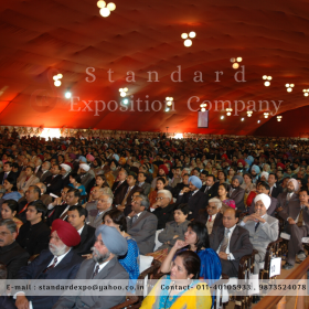 Banquet chairs and tables on rent